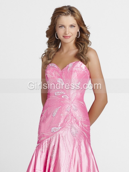 A-line Sweetheart Pink Appliques Satin Prom Dress