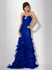 Gorgeous Sweetheart Cascading Ruffle Sheath Chiffon Evening Dress