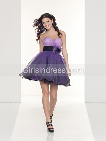 Attractive Sweetheart Organza Cocktail Dresswith Handmade Flower