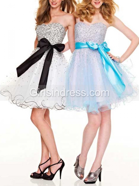 Fantastic A-line Bow Organza Sweetheart Sequins Graduation Dress