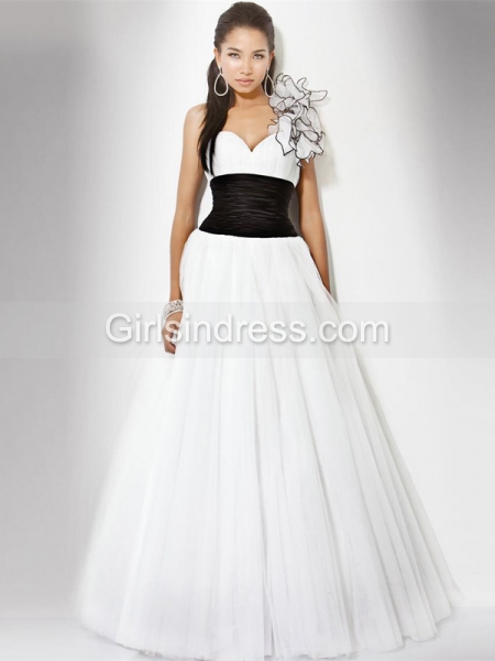 One-shoulder Flowers Organza&Satin Elegant Engagement Dress