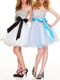 Fantastic A-line Bow Organza Sweetheart Sequins Graduation Dress