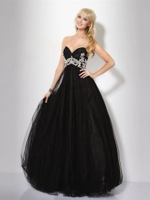 Attractive Sweetheart Beading A-line Organza&Satin Prom Dress Attractive Sweetheart Beading A-line Organza&Satin Prom Dress