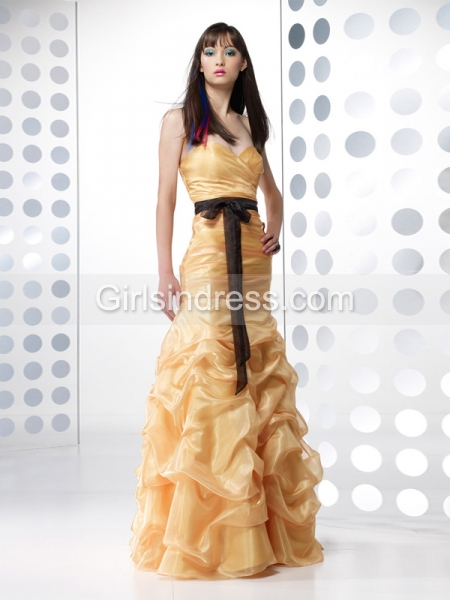 Sheath Sweetheart Ruffle Tulle Prom Dress