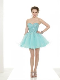 Cute Sweetheart Beading Organza Mini Graduation Dress